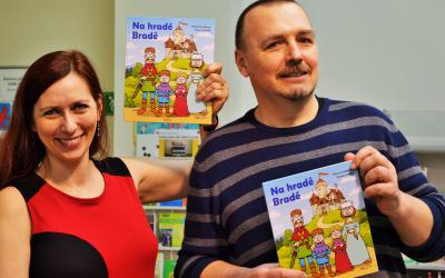 Klára Smolíková, Honza Smolík a komiksová knížka pro děti Na hradě Bradě