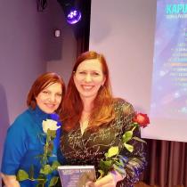 Alena Mornštajnová a Klára Smolíková na křtu antologie Kapuce od mikiny