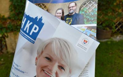 Zpravodaj Hospodářské komory Prahy uveřejnil rozhovor s Jiřím W. Procházkou a Klárou Smolíkovou o vydávání audioknih