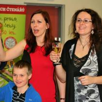 Přivítání knihy se odehrálo v pátek 13. 3. 2015 ve smíchovské knihovně